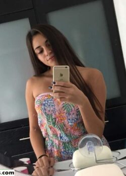Videos caseros de una hermosa morrita tocándose bien rico 19