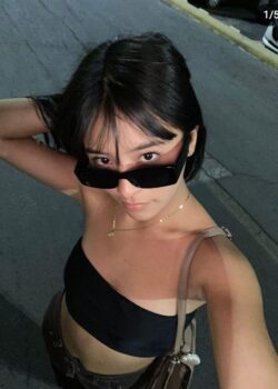 Pendejita trola de instagram cogiendo rico 20