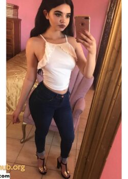 Nenita rica pasa pack insano con nudes y videos. 10