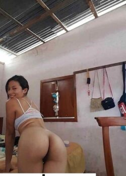 Mi ex novia me pasa paquetito divino con nudes y videos traviesos. 13