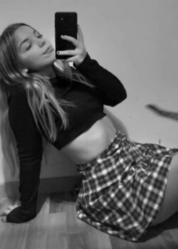 Aporte de pendeja culona universitaria 25